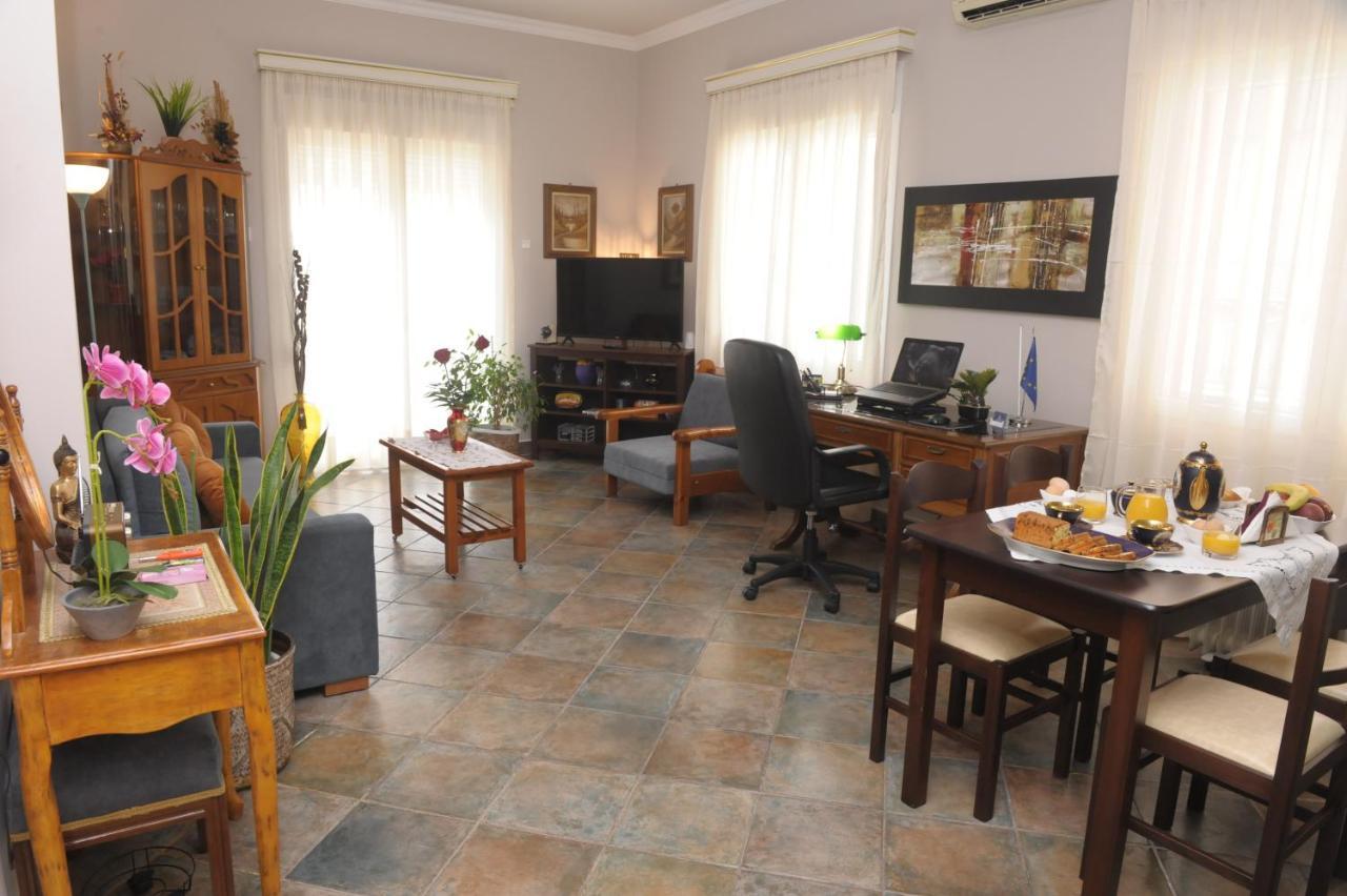 Kavala Port Apartments Luaran gambar