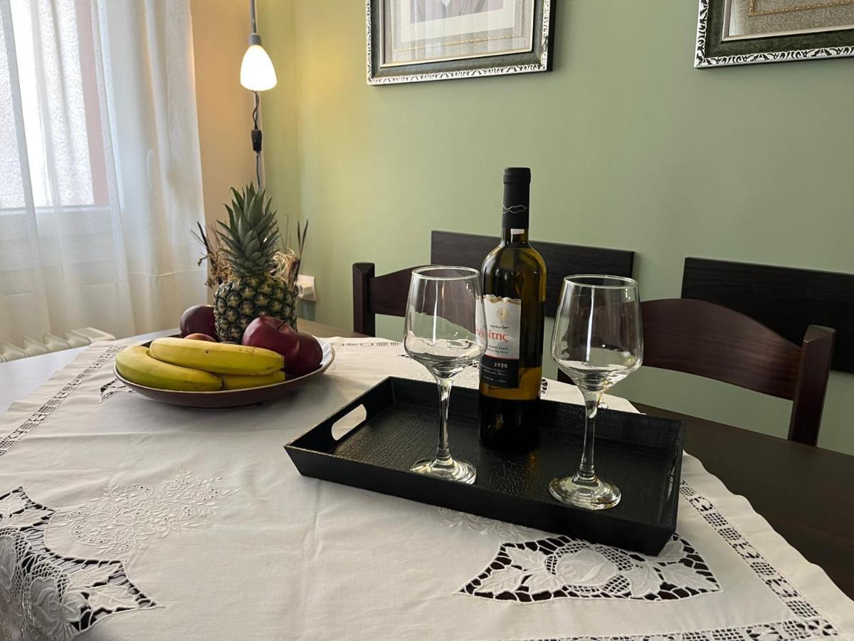 Kavala Port Apartments Luaran gambar