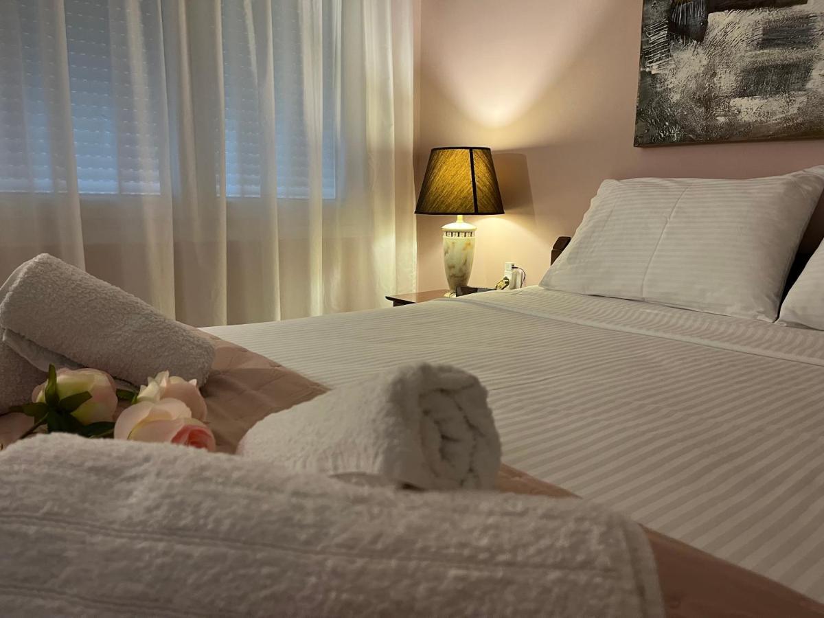 Kavala Port Apartments Luaran gambar