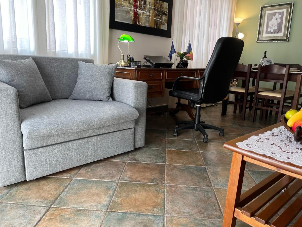 Kavala Port Apartments Luaran gambar